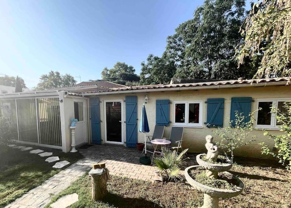 Houdarling Chalet Et Spa Hammam Jacuzzi Et Sauna Nimes Ngoại thất bức ảnh