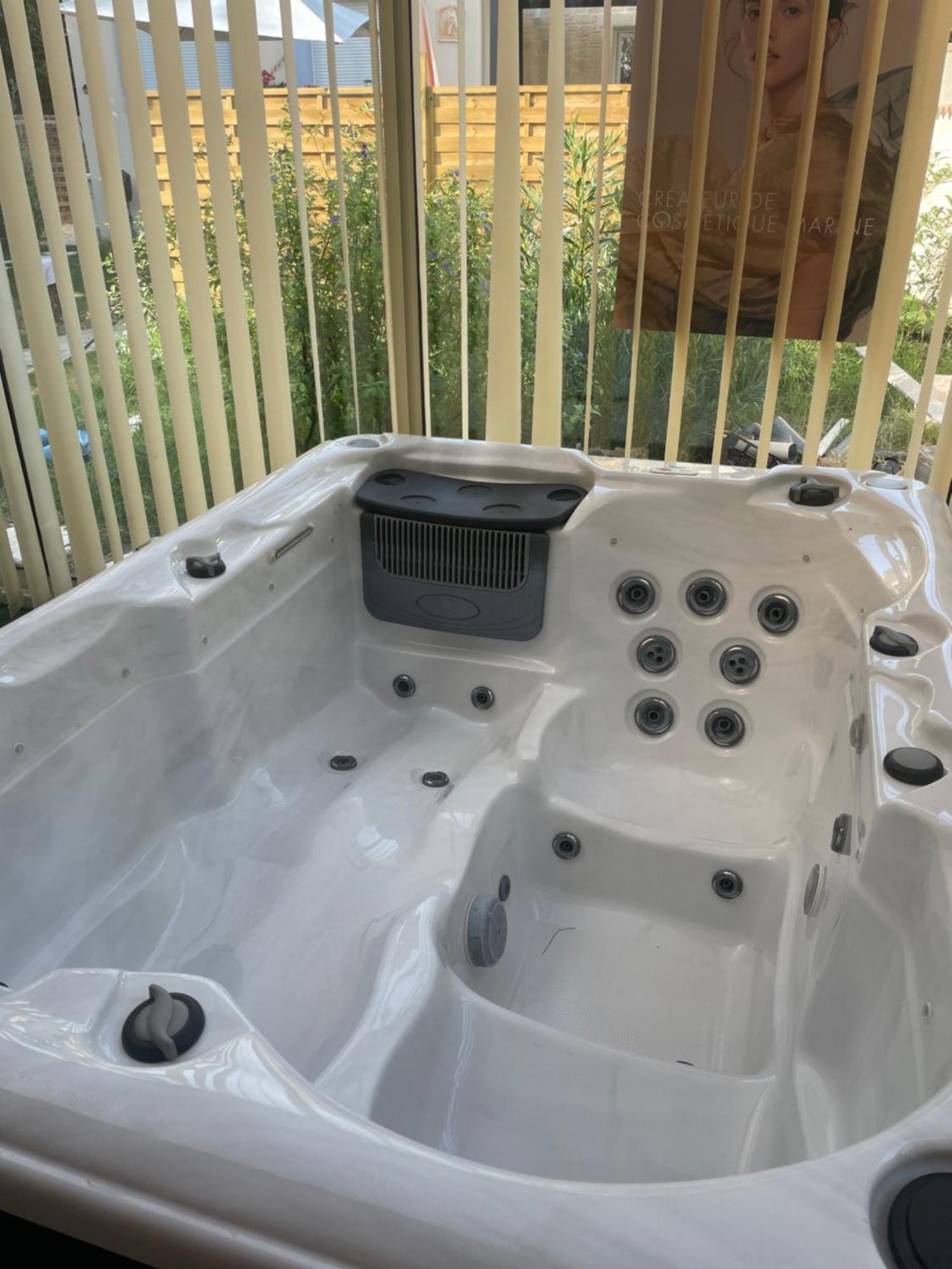 Houdarling Chalet Et Spa Hammam Jacuzzi Et Sauna Nimes Ngoại thất bức ảnh