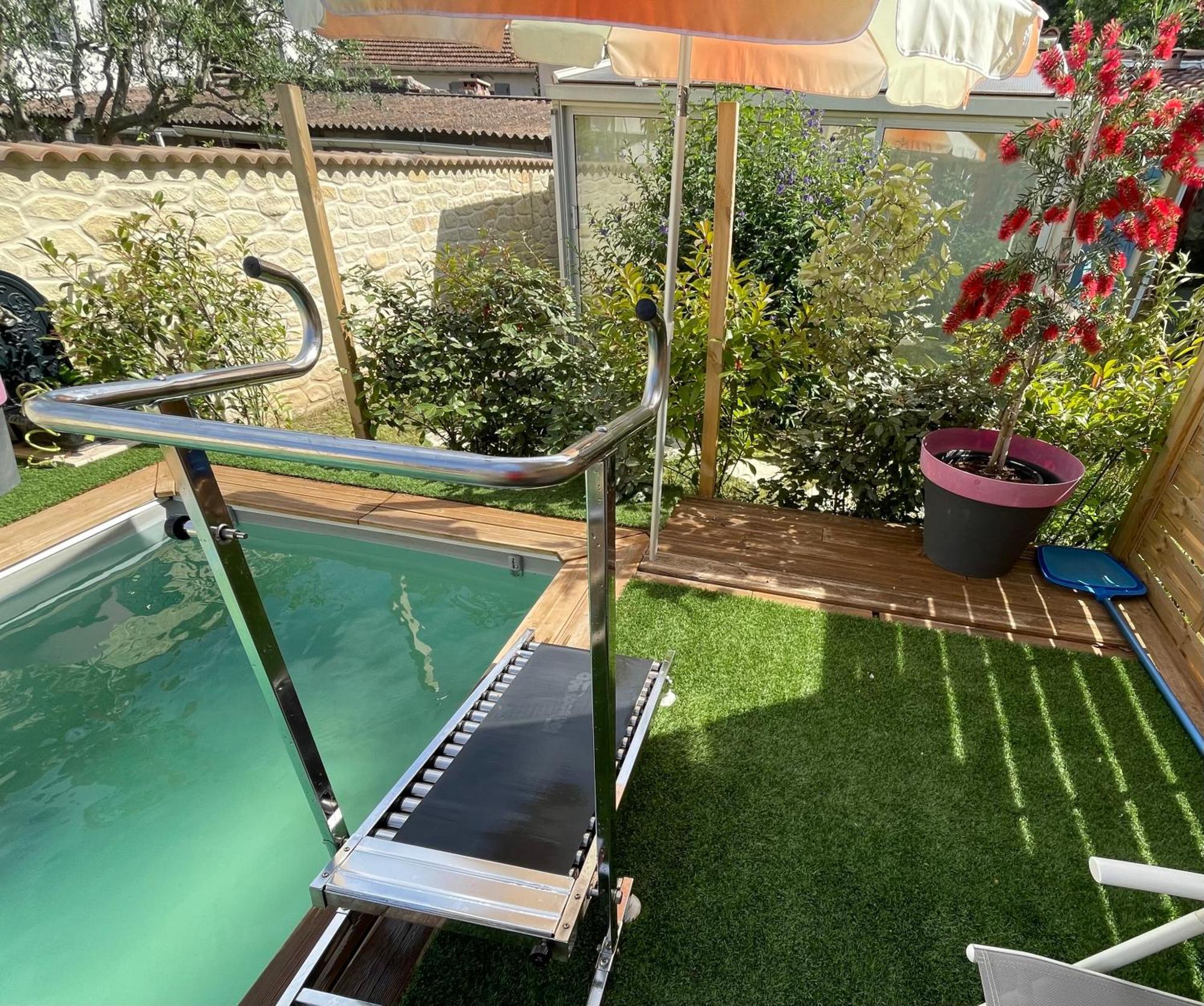 Houdarling Chalet Et Spa Hammam Jacuzzi Et Sauna Nimes Ngoại thất bức ảnh